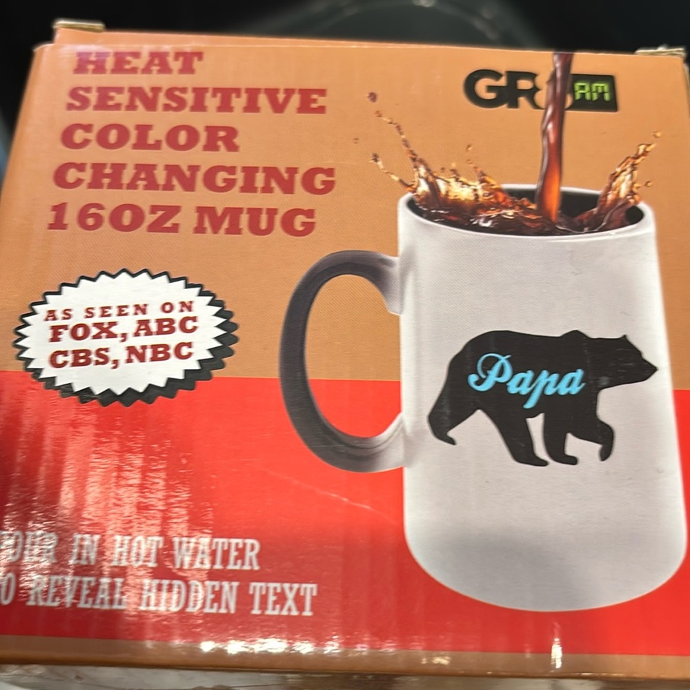 GR8AM color changing coffee mug for Papa.  Color changes with hot liquids